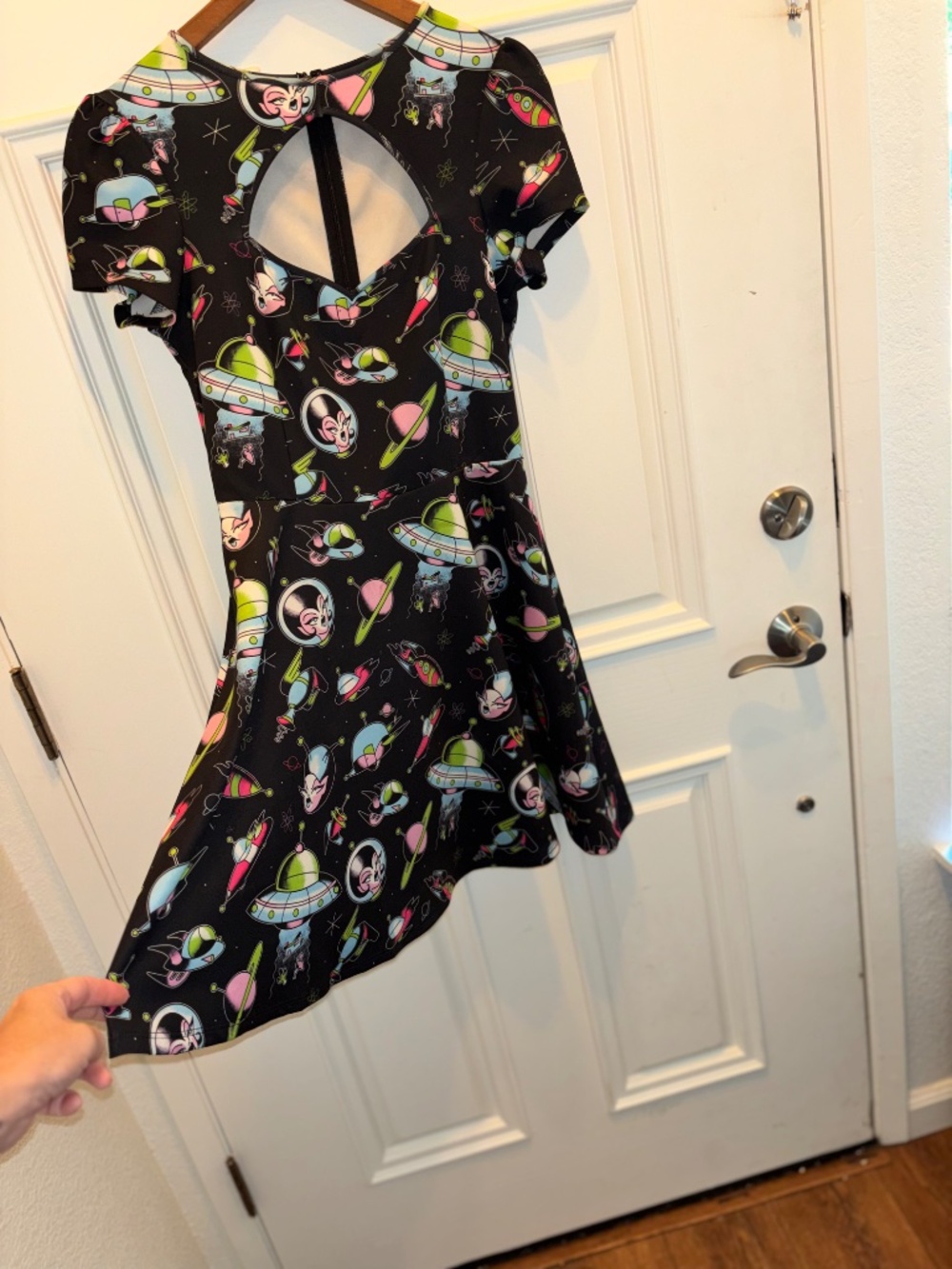 Sourpuss Clothing Alien UFO Space RARE Mini Dress w/ Cut Out bust Sz Small - Picture 8 of 10